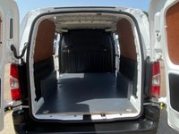 USED 2021 21 CITROEN BERLINGO Enterprise XL L2 1.5 BlueHDi 950 LWB Diesel Panel Van Manual Euro 6 (s/s) (100 bhp) 5 services (3 Main dealer) last service on 26.09.2025 @ 91,975 miles - Only 98,495 miles, Facelift model - EURO 6 (ULEZ compliant) - Built in touchscreen with Satnav connectivity & DAB, Air conditioning, E/W, Bluetooth, rear parking sensors, cruise control, electric power fold mirror's, 3 seats, twin side loading doors, long wheelbase, front fog lights, full bulkhead, ply lined, remote central Locking, Alarm, USB port, security locks, finance arranged & 6 months Premium AutoGuard warranty