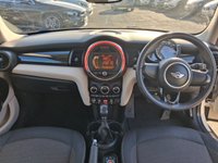 USED 2015 15 MINI HATCH 1.5 Cooper Hatchback 5dr Petrol Auto Euro 6 (s/s) (136 ps) 