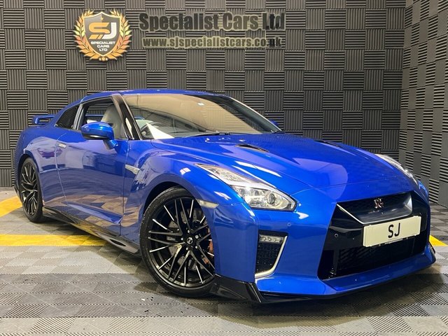 View our NISSAN GT-R