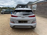 USED 2023 23 HYUNDAI KONA 39kWh Premium SUV 5dr Electric Auto (10.5kW Charger) (136 ps) VAT Qualifing - Cyber Grey