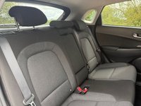 USED 2023 23 HYUNDAI KONA 39kWh Premium SUV 5dr Electric Auto (10.5kW Charger) (136 ps) VAT Qualifing - Cyber Grey