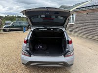 USED 2023 23 HYUNDAI KONA 39kWh Premium SUV 5dr Electric Auto (10.5kW Charger) (136 ps) VAT Qualifing - Cyber Grey
