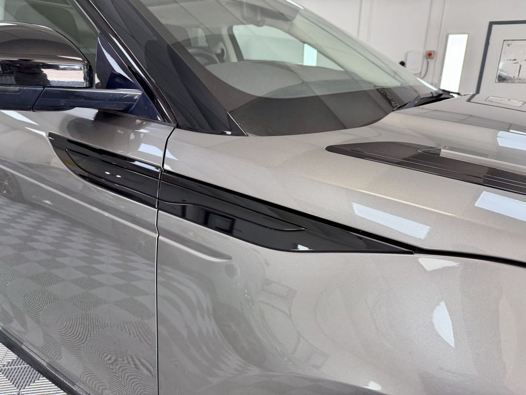 USED 2019 69 LAND ROVER RANGE ROVER EVOQUE 2.0 D180 R-Dynamic HSE SUV 5dr Diesel Auto 4WD Euro 6 (s/s) (180 ps) 