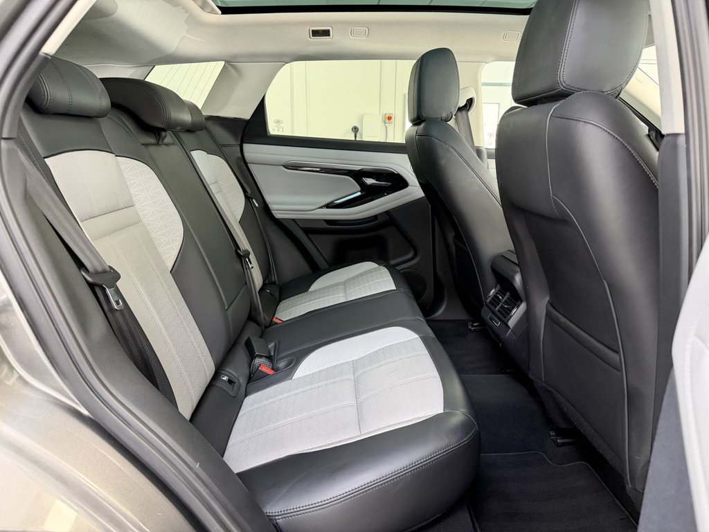USED 2019 69 LAND ROVER RANGE ROVER EVOQUE 2.0 D180 R-Dynamic HSE SUV 5dr Diesel Auto 4WD Euro 6 (s/s) (180 ps) 
