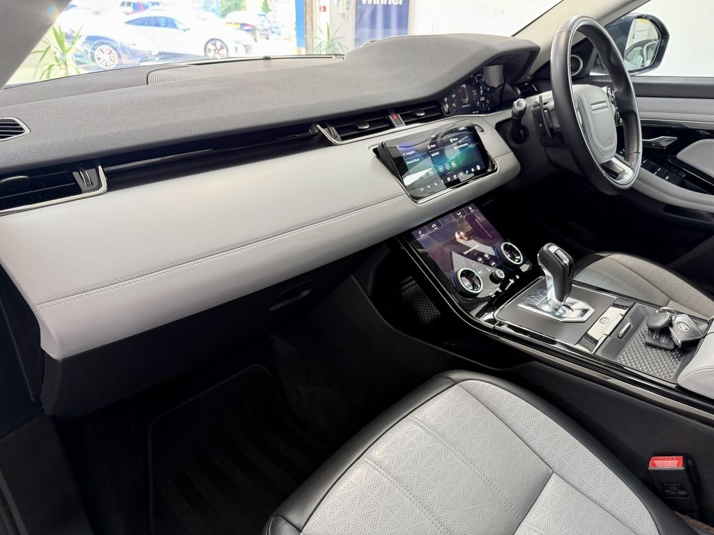 USED 2019 69 LAND ROVER RANGE ROVER EVOQUE 2.0 D180 R-Dynamic HSE SUV 5dr Diesel Auto 4WD Euro 6 (s/s) (180 ps) 