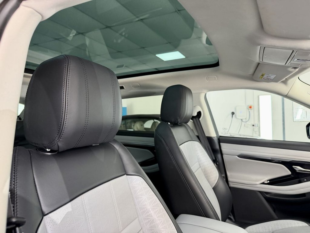 USED 2019 69 LAND ROVER RANGE ROVER EVOQUE 2.0 D180 R-Dynamic HSE SUV 5dr Diesel Auto 4WD Euro 6 (s/s) (180 ps) 