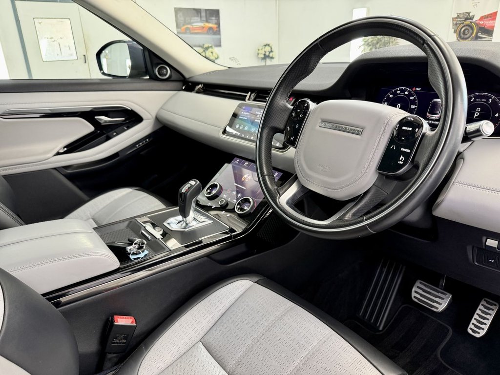USED 2019 69 LAND ROVER RANGE ROVER EVOQUE 2.0 D180 R-Dynamic HSE SUV 5dr Diesel Auto 4WD Euro 6 (s/s) (180 ps) 
