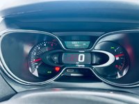 USED 2017 17 RENAULT CAPTUR 1.5 dCi ENERGY Signature Nav SUV 5dr Diesel Manual Euro 6 (s/s) (110 ps) 1 Former Keeper | Finance