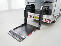 USED 2025 74 MAXUS EDELIVER 3 52.5 KWH MEDIUM 122 BHP BOX VAN AUTOMATIC ( TAIL-LIFT ) ELECTRIC | AUTOMATIC | BOX VAN | TAIL-LIFT