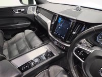USED 2019 69 VOLVO XC60 2.0 B4 MHEV R-Design Pro SUV 5dr Diesel Hybrid Auto AWD Euro 6 (s/s) (197 ps) 