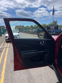 USED 2014 64 NISSAN JUKE 1.6 Tekna SUV 5dr Petrol XTRON Euro 5 (117 ps) 