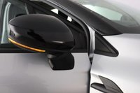 USED 2020 20 RENAULT CAPTUR 1.0 TCe Iconic SUV 5dr Petrol Manual Euro 6 (s/s) (100 ps) SATNAV, PARKING SENSORS