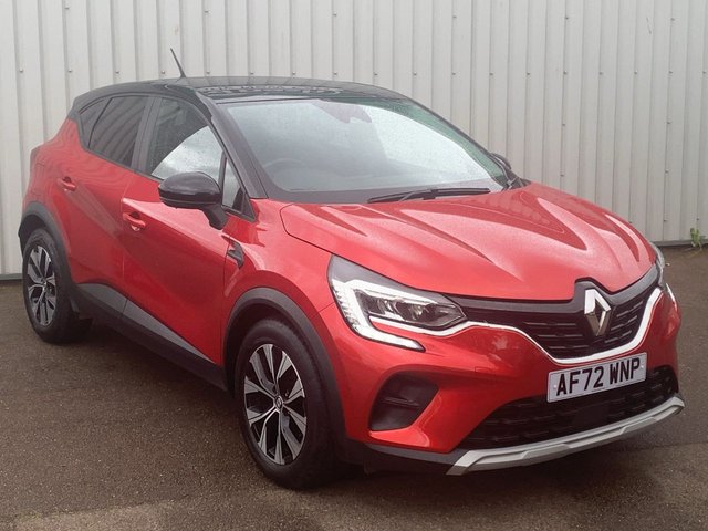 View our RENAULT CAPTUR