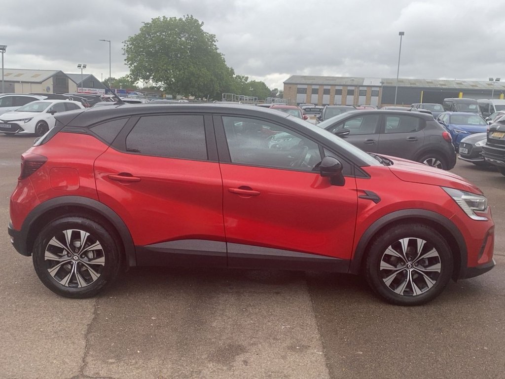 USED 2022 72 RENAULT CAPTUR 1.0 TCe evolution SUV 5dr Petrol Manual Euro 6 (s/s) (90 ps) *FLAME RED/BLACK ROOF+ANDROID AUTO*