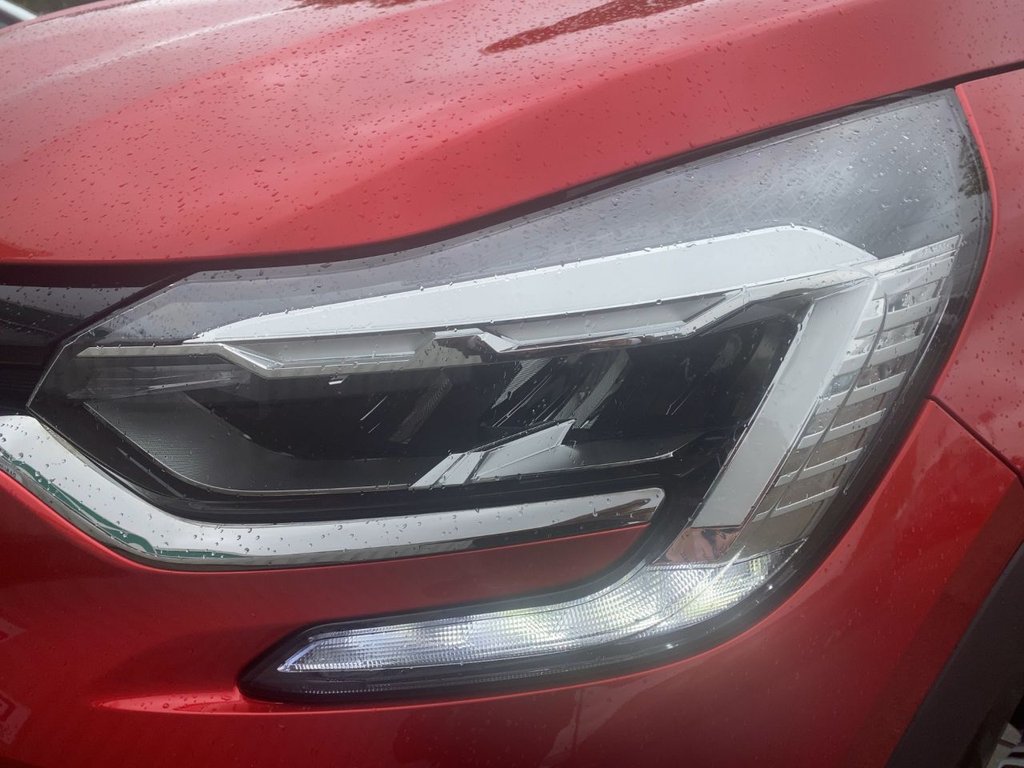 USED 2022 72 RENAULT CAPTUR 1.0 TCe evolution SUV 5dr Petrol Manual Euro 6 (s/s) (90 ps) *FLAME RED/BLACK ROOF+ANDROID AUTO*