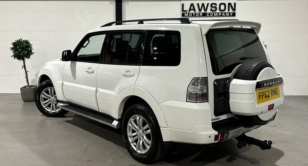 USED 2012 62 MITSUBISHI SHOGUN 3.2 DI-DC SG3 SUV 5dr Diesel Auto 4WD Euro 5 LWB (197 ps) 
