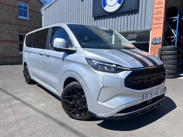 View our FORD TOURNEO CUSTOM
