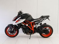 USED 2017 17 KTM 1290 Super Duke R 1290 Naked Petrol Manual Euro 4 (177 ps) NEW MOT/AKRAPOVIC