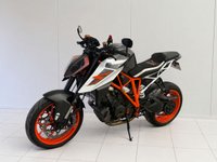 USED 2017 17 KTM 1290 Super Duke R 1290 Naked Petrol Manual Euro 4 (177 ps) NEW MOT/AKRAPOVIC