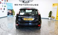 USED 2010 10 FORD FOCUS 1.6 Zetec Hatchback 5dr Petrol Automatic (184 g/km, 99 bhp) + MOT TILL MAY 27 + RECENT SERICE+