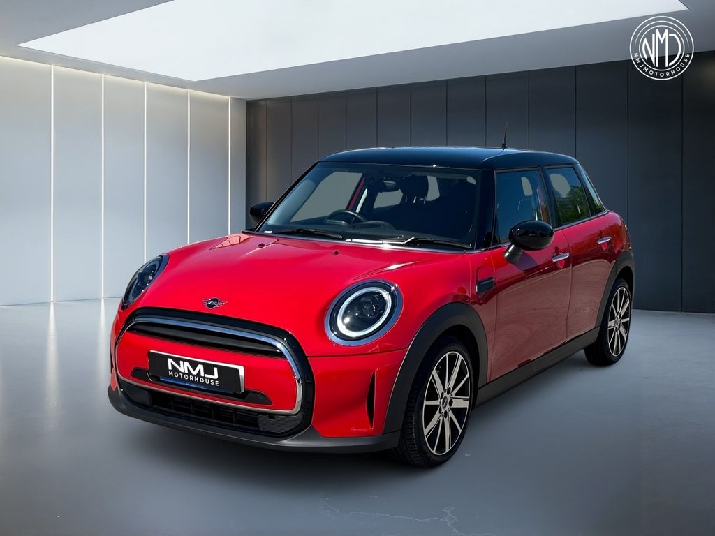 USED 2021 71 MINI HATCH 1.5 Cooper Classic Hatchback 5dr Petrol Steptronic Euro 6 (s/s) (136 ps) Hatchback