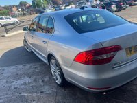 USED 2013 63 SKODA SUPERB 2.0 TDI Elegance Hatchback 5dr Diesel DSG Euro 5 (s/s) (170 ps) 