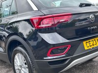 USED 2023 23 VOLKSWAGEN T-ROC 1.5 TSI Life SUV 5dr Petrol DSG Euro 6 (s/s) (150 ps) 1 Owner From New With F/S/H