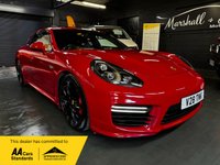 2015 PORSCHE PANAMERA