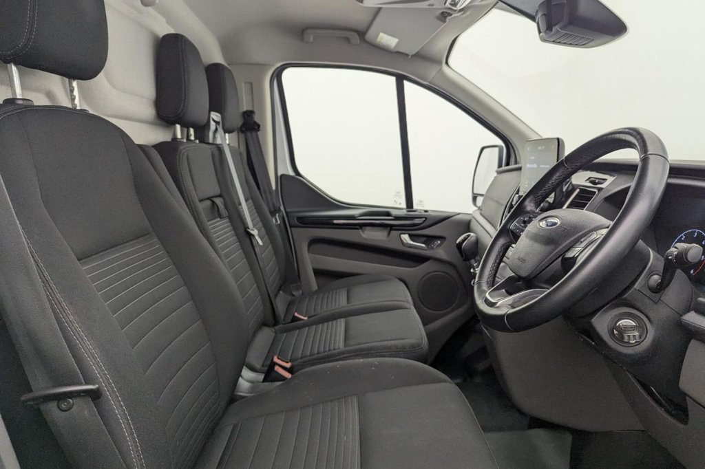 USED 2022 22 FORD TRANSIT CUSTOM 2.0 300 EcoBlue Limited Panel Van 5dr Diesel Manual L1 H1 Euro 6 (s/s) (130 ps) Car Play, Sensors, Cruise