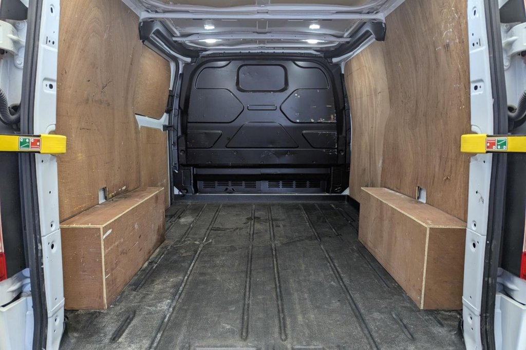 USED 2022 22 FORD TRANSIT CUSTOM 2.0 300 EcoBlue Limited Panel Van 5dr Diesel Manual L1 H1 Euro 6 (s/s) (130 ps) Car Play, Sensors, Cruise
