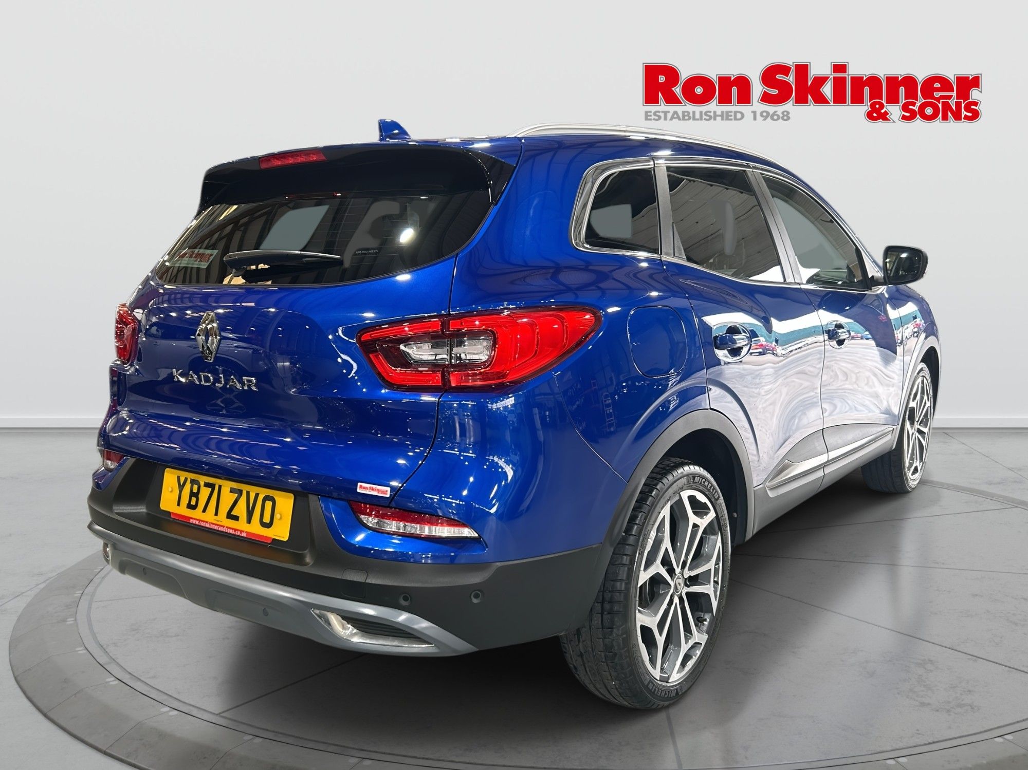 USED 2022 71 RENAULT KADJAR 1.3 TCe GT Line SUV 5dr Petrol EDC Euro 6 (s/s) (140 ps) 