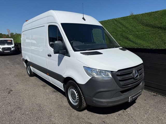 View our MERCEDES-BENZ SPRINTER