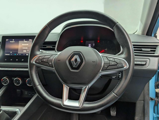 USED 2020 20 RENAULT CLIO 1.0 Clio Iconic TCe 5dr CLICK+COLLECT / HOME DELIVERY
