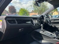 USED 2015 PORSCHE MACAN 3.6T V6 Turbo SUV 5dr Petrol PDK 4WD Euro 6 (s/s) (400 ps) Porsche Warranty Jan 2027 - Pan Roof - Sports Exhaust - 21"Turbo Wheels - Seats - Heated Front and Rear