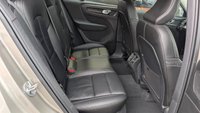 USED 2022 22 VOLVO XC40 1.5 T3 Inscription SUV 5dr Petrol Auto Euro 6 (s/s) (163 ps) *** REVERSE CAMERA - SAT NAV - LEATHER SEATS ***