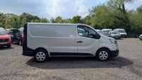 USED 2023 23 RENAULT TRAFIC L1 H1 Business Plus Dci 130 PS SWB With Air Conditioning, Electric Pack, Parking Sensors, Bulkhead and Ply Lining finished in 