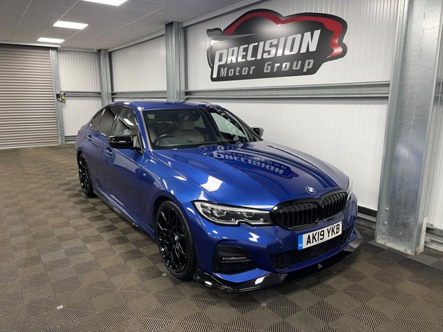 View our BMW 3 SERIES