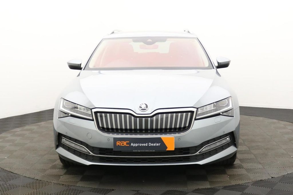 USED 2020 70 SKODA SUPERB 1.4 TSI iV 13kWh SE L Estate 5dr Petrol Plug-in Hybrid DSG Euro 6 (s/s) (218 ps) Car Play, Sat Nav, Keyless