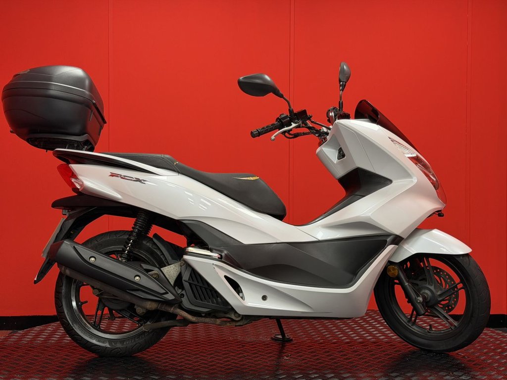 USED 2017 17 HONDA PCX125 TRADE BIKES AT TRADE PRICES 
