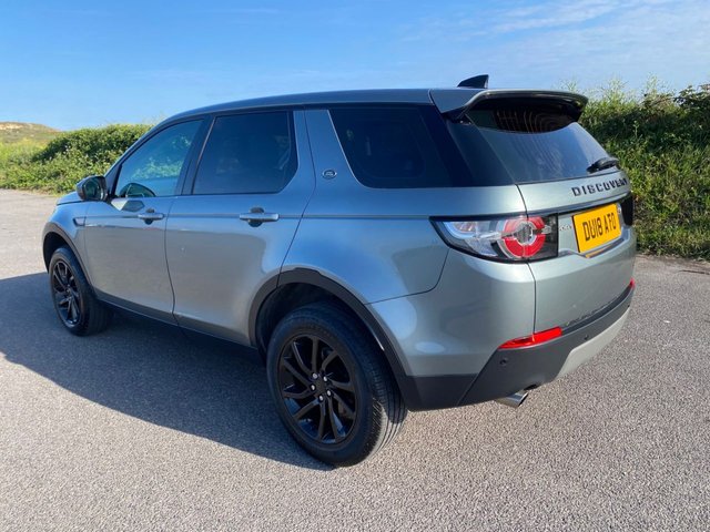 View our LAND ROVER DISCOVERY SPORT