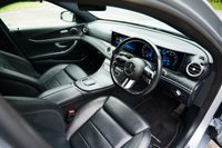 USED 2020 70 MERCEDES-BENZ E-CLASS 2.0 E300de 13.5kWh AMG Line Saloon 4dr Diesel Plug-in Hybrid G-Tronic+ Euro 6 (s/s) (306 ps) HIGH TECH SILVER METALLIC PAINTWORK + VIRTUAL DASH + REAR CAMERA + CARPLAY