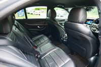 USED 2020 70 MERCEDES-BENZ E-CLASS 2.0 E300de 13.5kWh AMG Line Saloon 4dr Diesel Plug-in Hybrid G-Tronic+ Euro 6 (s/s) (306 ps) HIGH TECH SILVER METALLIC PAINTWORK + VIRTUAL DASH + REAR CAMERA + CARPLAY