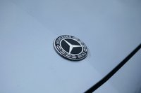 USED 2020 70 MERCEDES-BENZ E-CLASS 2.0 E300de 13.5kWh AMG Line Saloon 4dr Diesel Plug-in Hybrid G-Tronic+ Euro 6 (s/s) (306 ps) HIGH TECH SILVER METALLIC PAINTWORK + VIRTUAL DASH + REAR CAMERA + CARPLAY