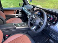 USED 2025 75 MERCEDES-BENZ G-CLASS 3.0 G450d MHEV AMG Line (Premium Plus) SUV 5dr Diesel Hybrid G-Tronic 4WD Euro 6 (s/s) (387 ps) 