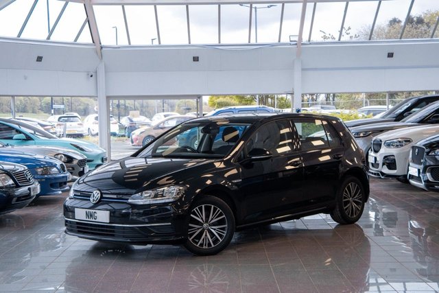 View our Volkswagen Golf 1.5 TSI EVO SE Nav Hatchback 5dr Petrol Manual Euro 6 (s/s) (130 ps)