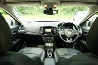 USED 2019 69 JEEP COMPASS 1.4T MultiAirII Limited SUV 5dr Petrol Manual Euro 6 (s/s) (140 ps) MINIMAL GREY METALLIC PAINTWORK + SUNROOF + REAR CAMERA + BEATS AUDIO
