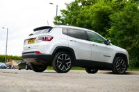 USED 2019 69 JEEP COMPASS 1.4T MultiAirII Limited SUV 5dr Petrol Manual Euro 6 (s/s) (140 ps) MINIMAL GREY METALLIC PAINTWORK + SUNROOF + REAR CAMERA + BEATS AUDIO