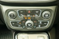 USED 2019 69 JEEP COMPASS 1.4T MultiAirII Limited SUV 5dr Petrol Manual Euro 6 (s/s) (140 ps) MINIMAL GREY METALLIC PAINTWORK + SUNROOF + REAR CAMERA + BEATS AUDIO