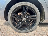 USED 2016 66 VOLVO V40 2.0 D4 R-Design Pro Hatchback 5dr Diesel Auto Euro 6 (s/s) (190 ps) Award Winning Used Car Dealer Essex