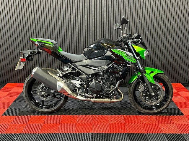 View our KAWASAKI Z400